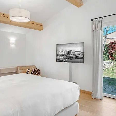 Exceptional Villa- Ac- 5br-10p- Baie Des Canebiers