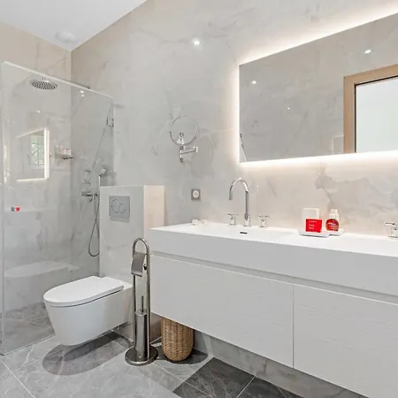 Exceptional Villa- Ac- 5br-10p- Baie Des Canebiers * サントロペ