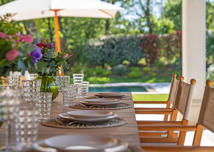 Exceptional Villa- Ac- 5br-10p- Baie Des Canebiers Vila *