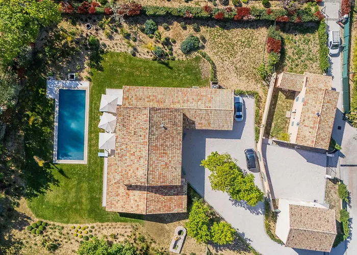 Exceptional Villa- Ac- 5br-10p- Baie Des Canebiers *