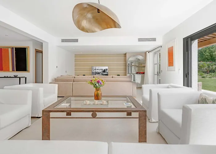 Exceptional Villa- Ac- 5br-10p- Baie Des Canebiers *